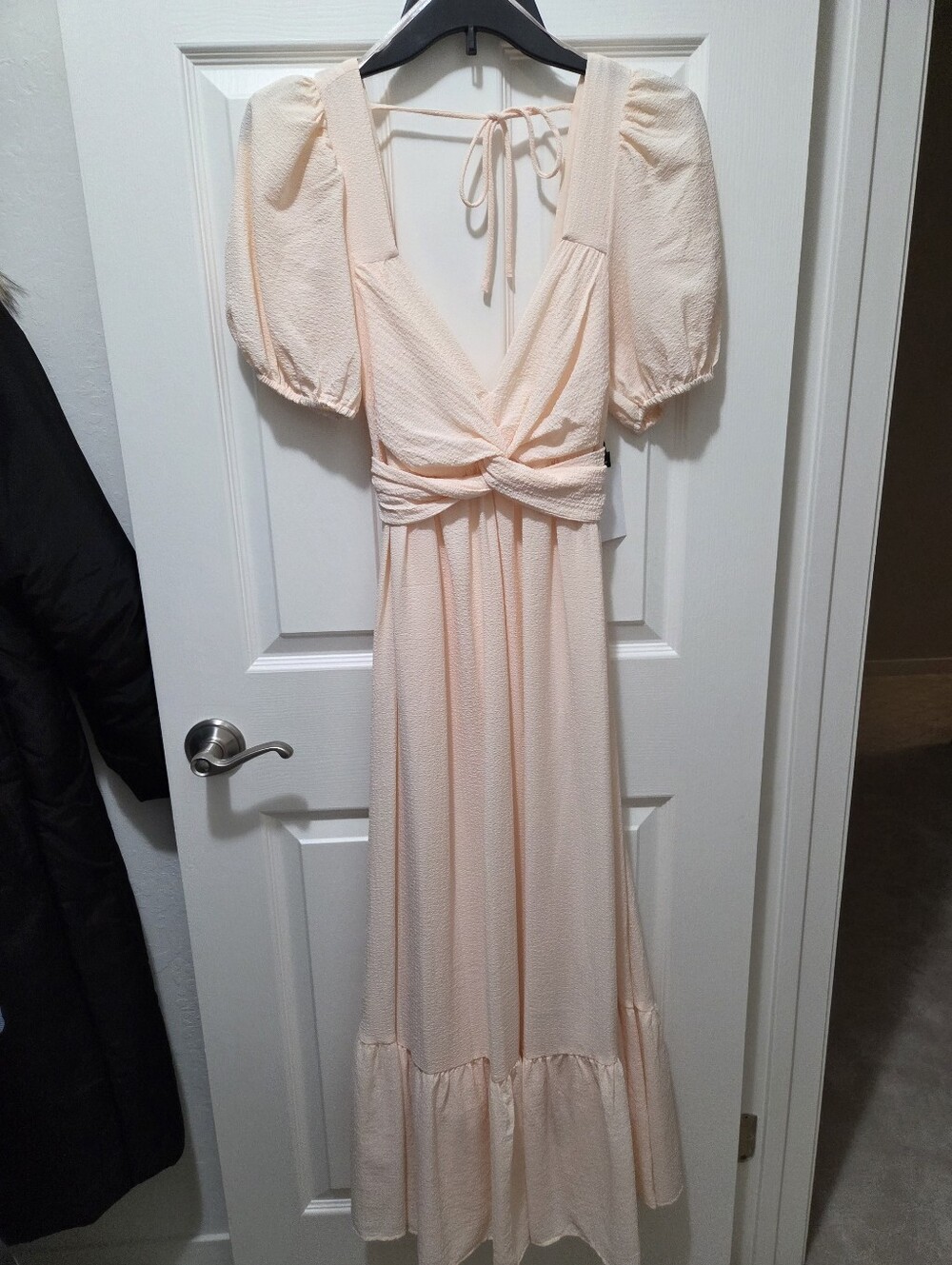 ASTR the Label Tie Back Puff Sleeve Midi Dress